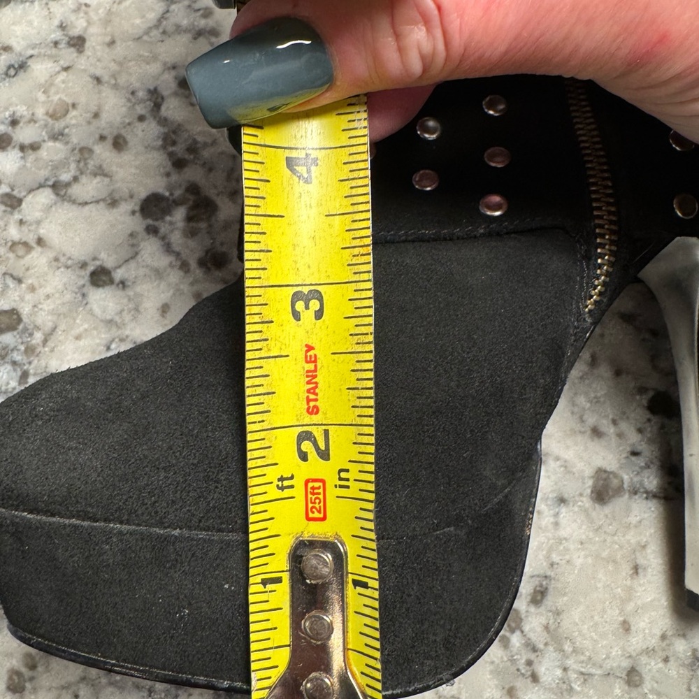 H by HALSTON Suede Studded MARIA boot - Picture 8 of 9